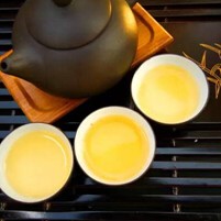 Foods That Clash with Tea – Forward to Tea-Loving Friends!