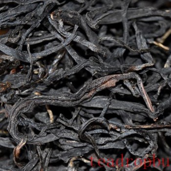 Brewing Yunnan Mei Zhan Black Tea