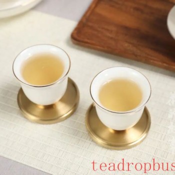 Nourishing the Lungs and Beautifying the Skin: What Tea is Suitable?