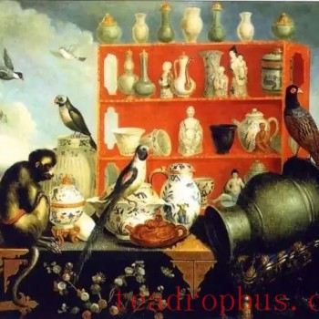 The Appearance of Early Teapots in Europe