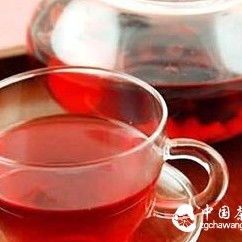 The Benefits and Effects of Roselle Tea Explained in Detail
