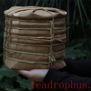 How to Store Whole Tuo Pu-er Tea with Bamboo Shell