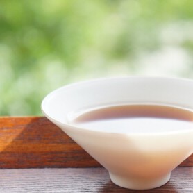 [Four Flavors Hermit · On Liubao] Stomach Pain from Drinking Tea and Dampness Removal