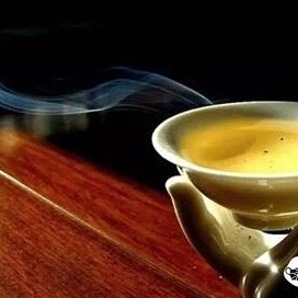 【A Daughter Fair as Tea】A Life of Tranquility, All in the Fragrant Smoke of a Teacup