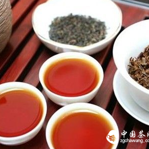 Black Tea and Green Tea Are Effective in Removing Oral Odor