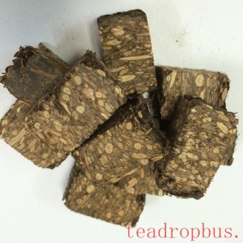 Master the Brewing Method of Dark Brick Tea for Your Own Tea Time