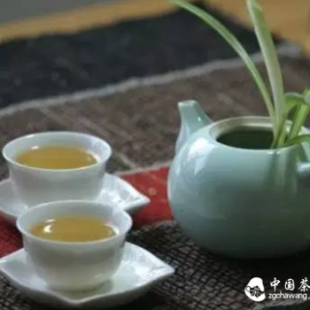 What teas are "Horse Meat" and "Beef"?