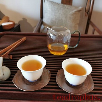 The Benefits of Drinking Aged Tea