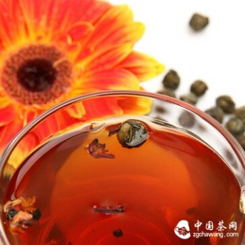 Tea Bags Contain Too Much Fluoride, Can Damage Bones and Even Cause Cancer