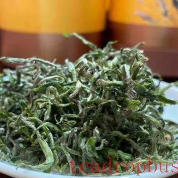 Baojing Golden Tea: A Nectar from Nature