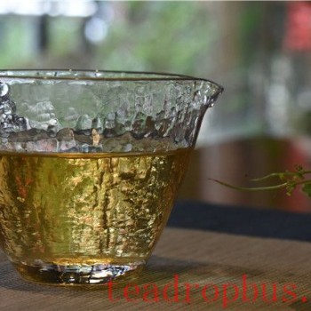 Is Raw Pu-er More Effective for Fat Reduction Than Ripe Pu-er?
