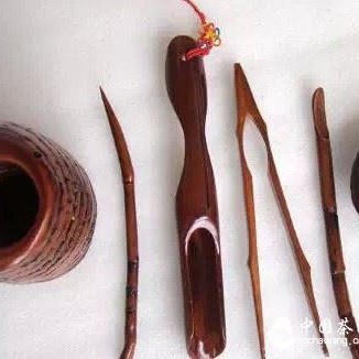Do you know the uses of several items in a tea set?