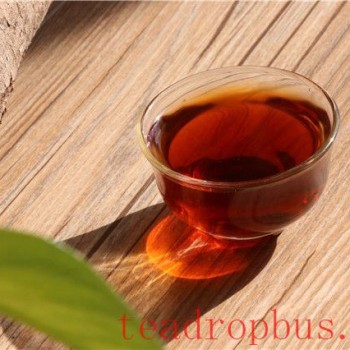 Why Does Ripened Pu-er Tea Nourish the Stomach?
