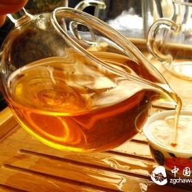 How to Determine the Age of Pu'er Tea?