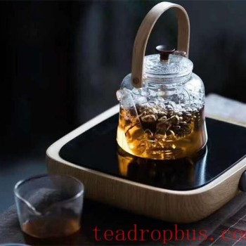 Is White Tea Best Enjoyed Brewed or Boiled?