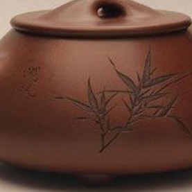 Does an Inverted Purple Clay Teapot with a Non-Dropping Lid Indicate Good Quality?