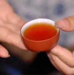 Why Should I Encourage My Friends to Drink Tea?