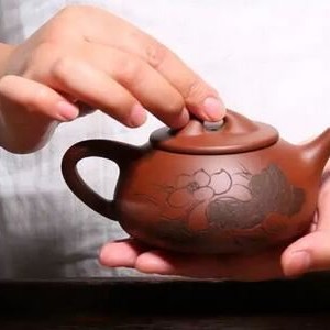 Purchasing a Teapot: How to Identify Chemical Teapots?