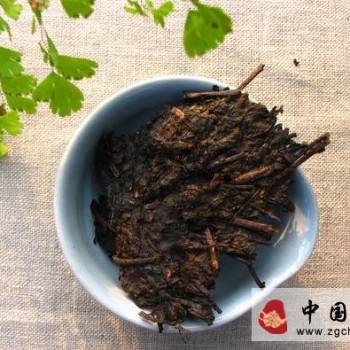 Getting to Know Dark Tea - Tibetan Tea