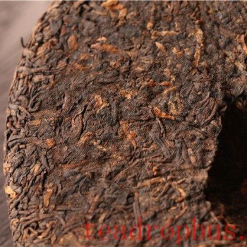 How Long is the Shelf Life of Pu-er Ripened Tea?