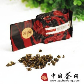 The Appearance of Oolong Tea Leaves