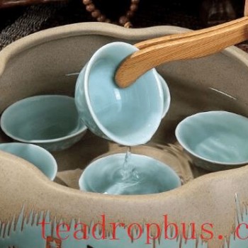 Cleaning Tea Glaze: Simple and Effective Methods and Materials