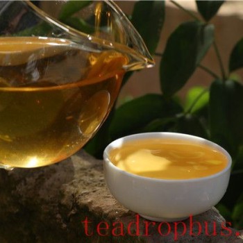 Brewing and Enjoying Pu-er Tea: Techniques and Tips