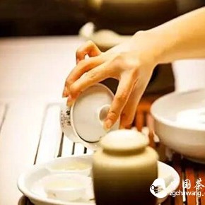 Seven Major Benefits of Drinking Three Cups of Tea Daily