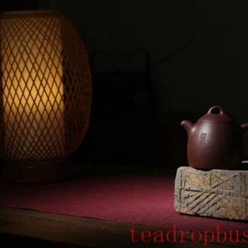 How to Determine if This Teapot is Genuine Purple Clay?