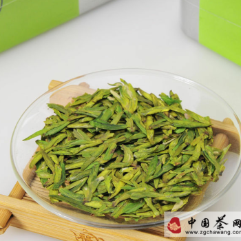 The Romantic Legend of Longjing Tea (Longjing Series 2)