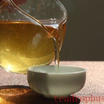 What Kind of Tea is Suitable for the Elderly