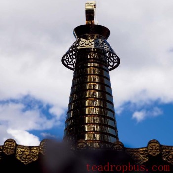 The Black Pottery Connection at the Foot of Shika Mountain