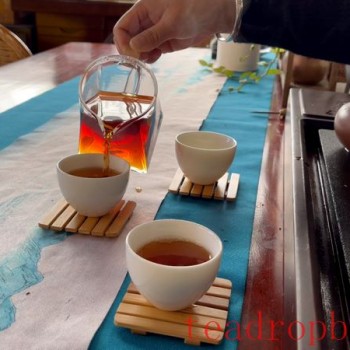 Dare You Drink Unwashed Ripe Pu-er?