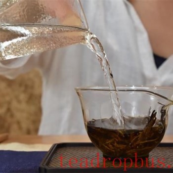 Brewing Steps for Yunnan Mei Zhan Black Tea