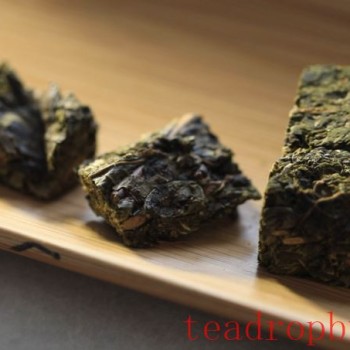 How to Select Dark Tea? And What Are the Ways to Enjoy It?