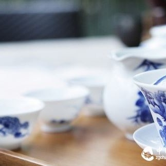 Teaware for Tea: Eight Reasons Why a Gaiwan Is the Best Brewing Tool