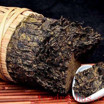 The Eight Benefits and Effects of Liubao Tea