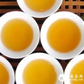 Why is Tea Soup Fresh, Sweet, Bitter, and Astringent?