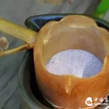 Tea Strainer: Small in Size, Big in Detail