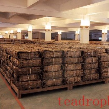 Why Pu-er Tea Needs &quot;Aging&quot;
