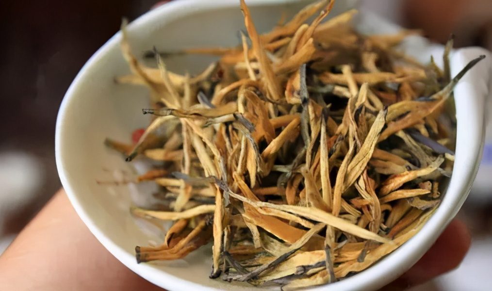 How Long Does It Take to See Results When Nourishing a Teapot?