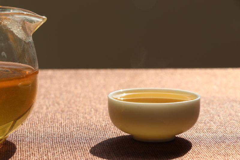 Do You Know What Tea Is Good for Men to Drink in Winter?