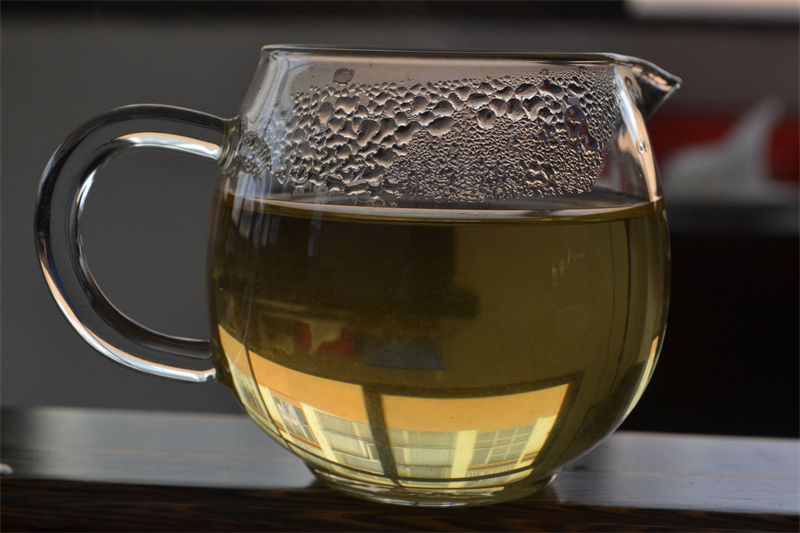 How New Generations Are Embracing Tea, Part 4: The Role of Social Media
