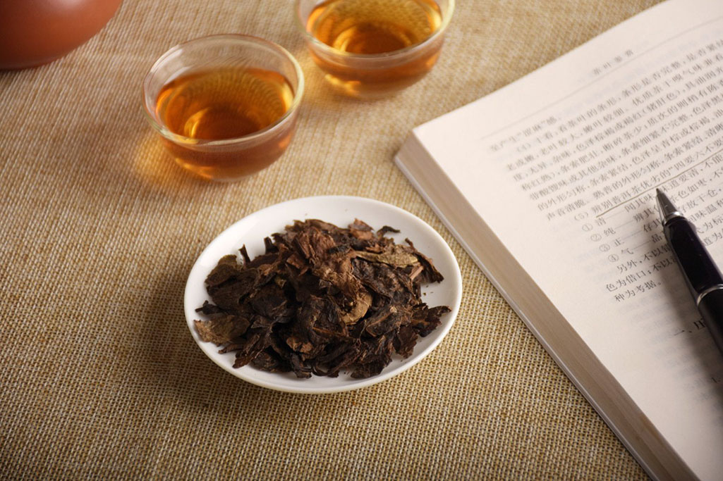 Tea Aroma Fills the Air, Integrity Touches the Heart: Malipo County Safeguards the Thriving Tea Industry through Oversight