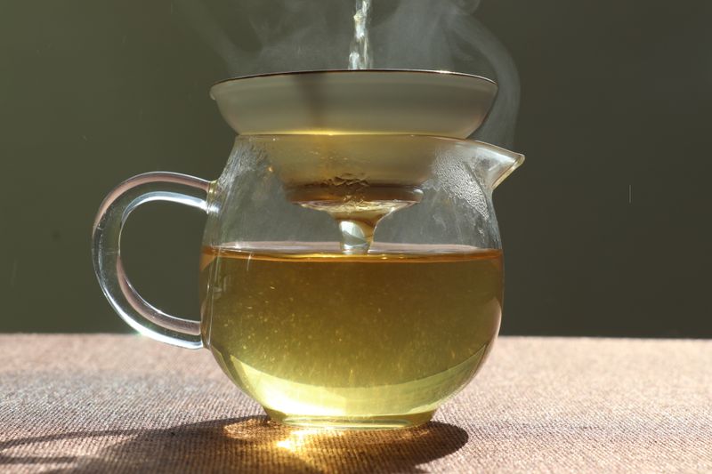 How to Understand White Tea, This Treasure in a Cup!