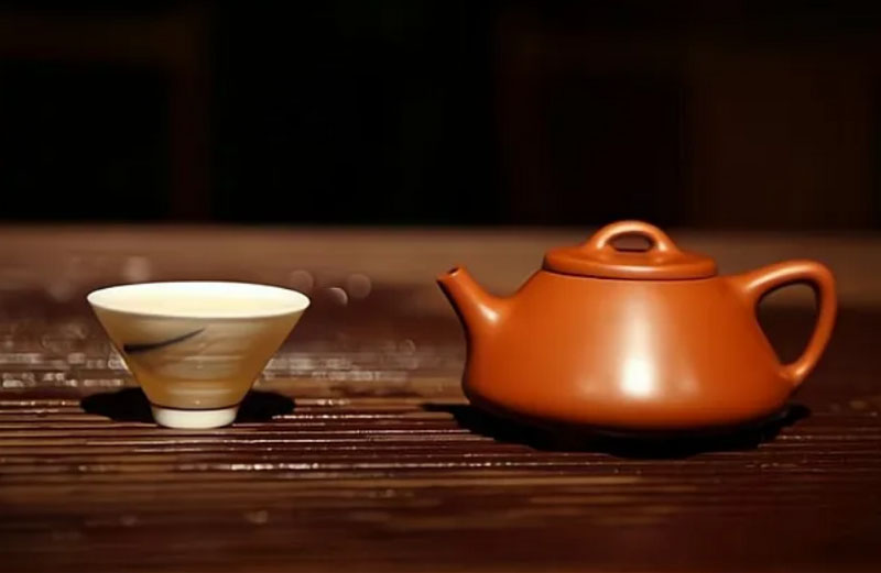 How to Brew Tea Best with a Zisha Teapot?