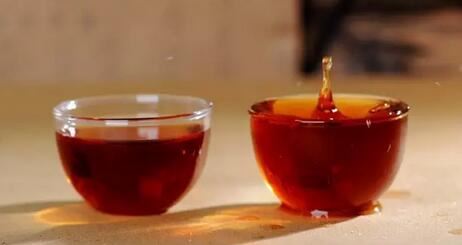 How to Determine the Quality of Pu'er Tea from its Infusion?-4-ChinaTeaGuru: Exploring Chinese Tea Culture and Kung Fu Tea - Tea Art, Tea Ceremony, Tea Knowledge How to Determine the Quality of Pu'er Tea from its Infusion?-4