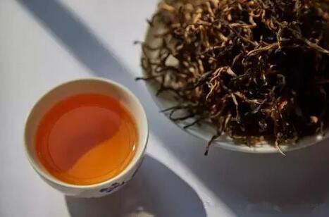 Pay Attention to These Issues When Drinking Tea to Ensure Health Benefits-5-ChinaTeaGuru: Exploring Chinese Tea Culture and Kung Fu Tea - Tea Art, Tea Ceremony, Tea Knowledge Pay Attention to These Issues When Drinking Tea to Ensure Health Benefits-5