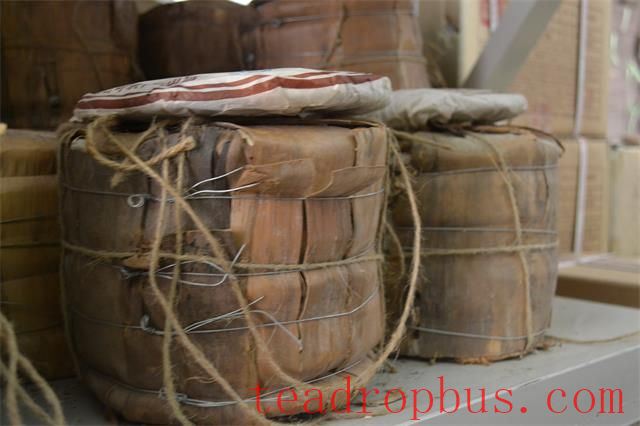 How to Store Ripened Pu'er Tea After Opening-2
