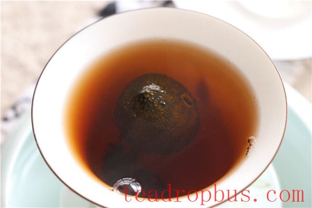 Benefits and Taboos of Drinking Small Green Tangerine Tea-1